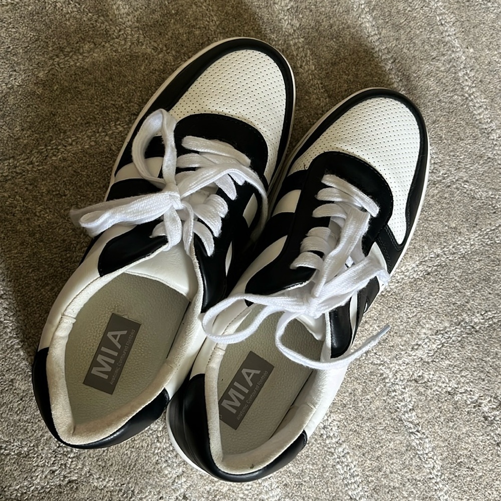 MIA size 10 sneakers